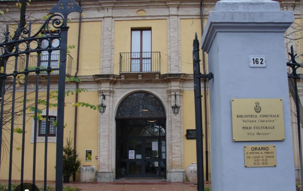 Quando un bambino apre un libro, scopre che è un tesoro…