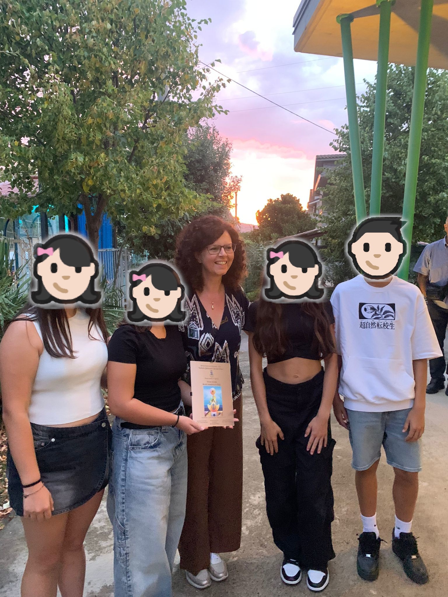 Foto della consegna del premio letterario ai ragazzi